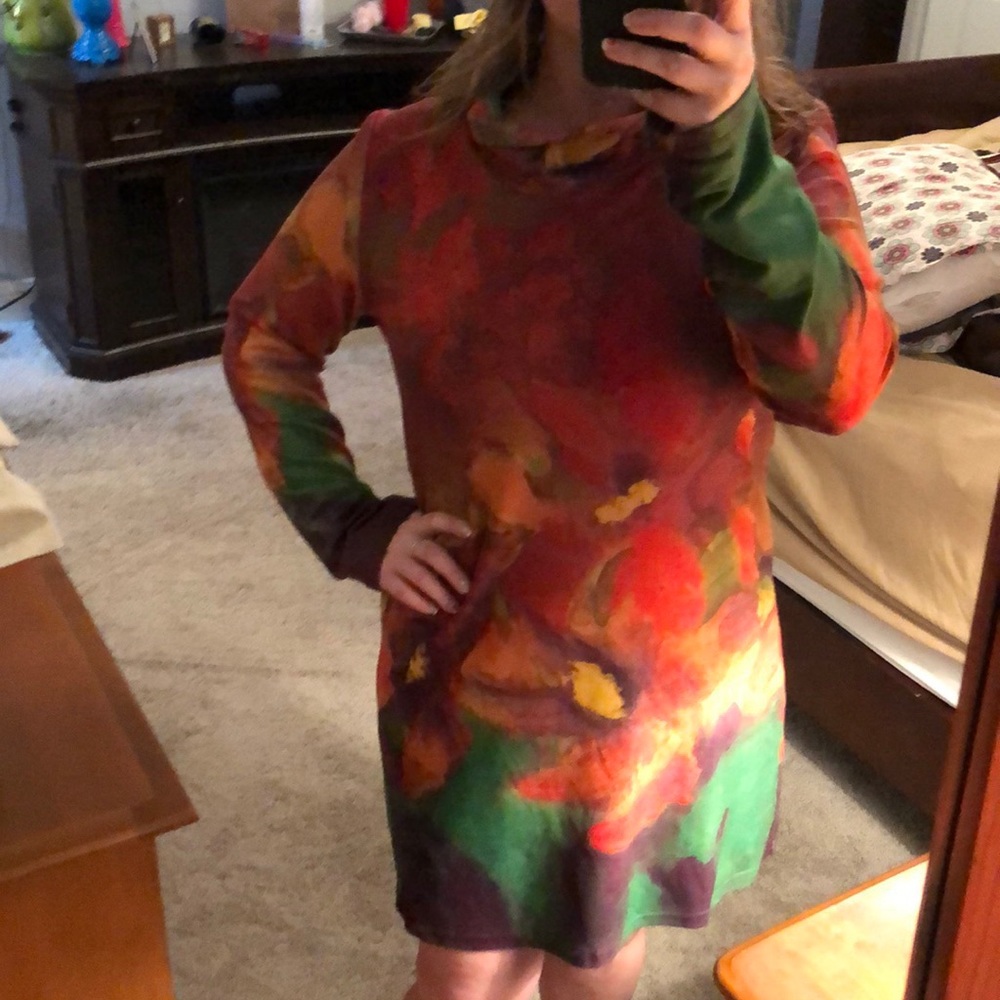 NWT Beautiful watercolor dress